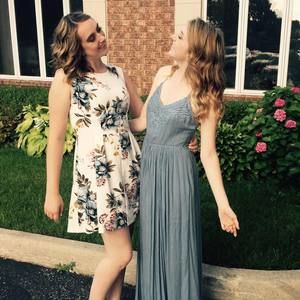 Meet your Posher, Lauren